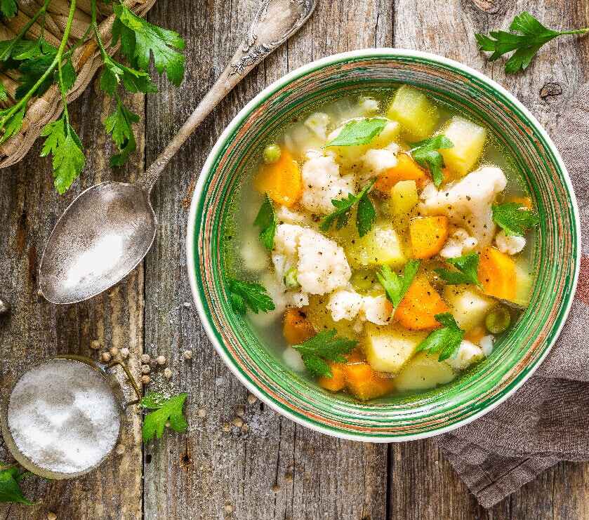 Low-Kilojoule Vegetable Soup