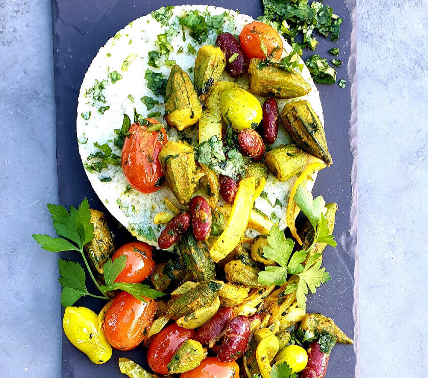 Curried Okra with Cauliflower Rice 